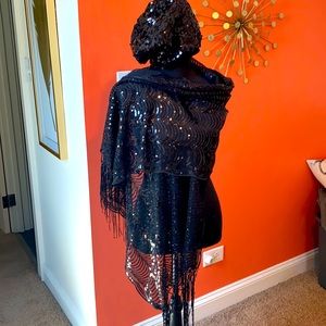 Sequin beenie and scarf set